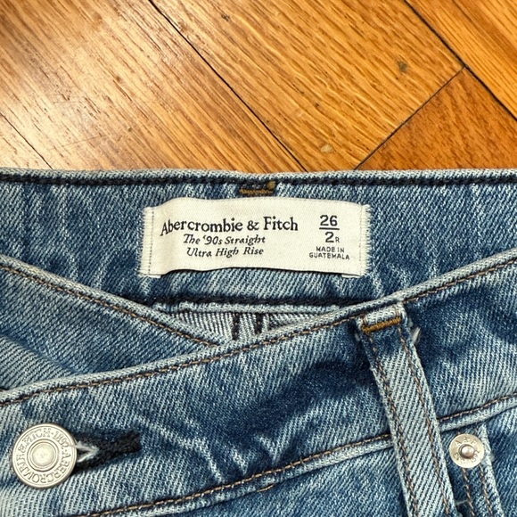 Abercrombie Denim - Picture 3 of 4
